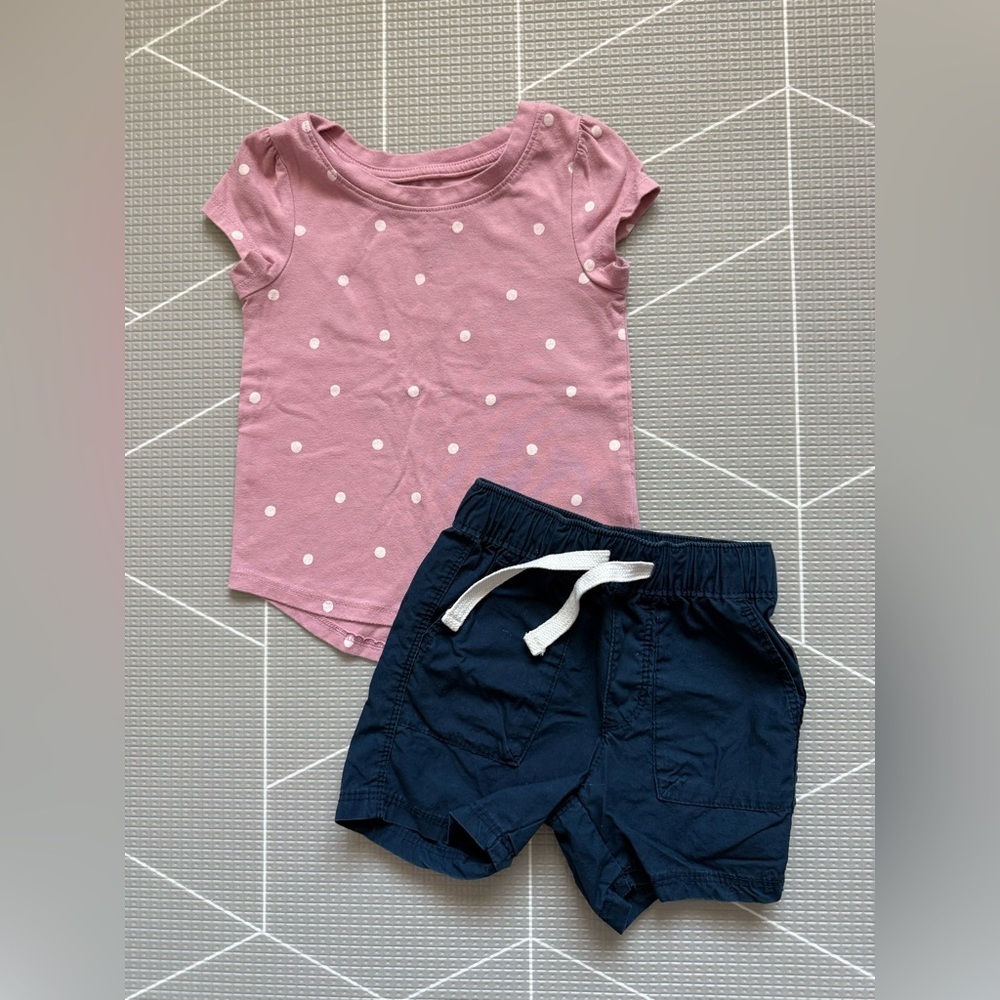 Old Navy|Baby Girl/toddler set-Pink Polka Dot tee & Navy Drawstring Shorts•••18M